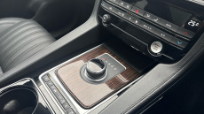 Jaguar F-Pace 2.0d Portfolio 5dr Auto AWD Diesel Estate